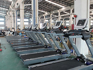 英国上市公司官网365健身器材生产车间展示2